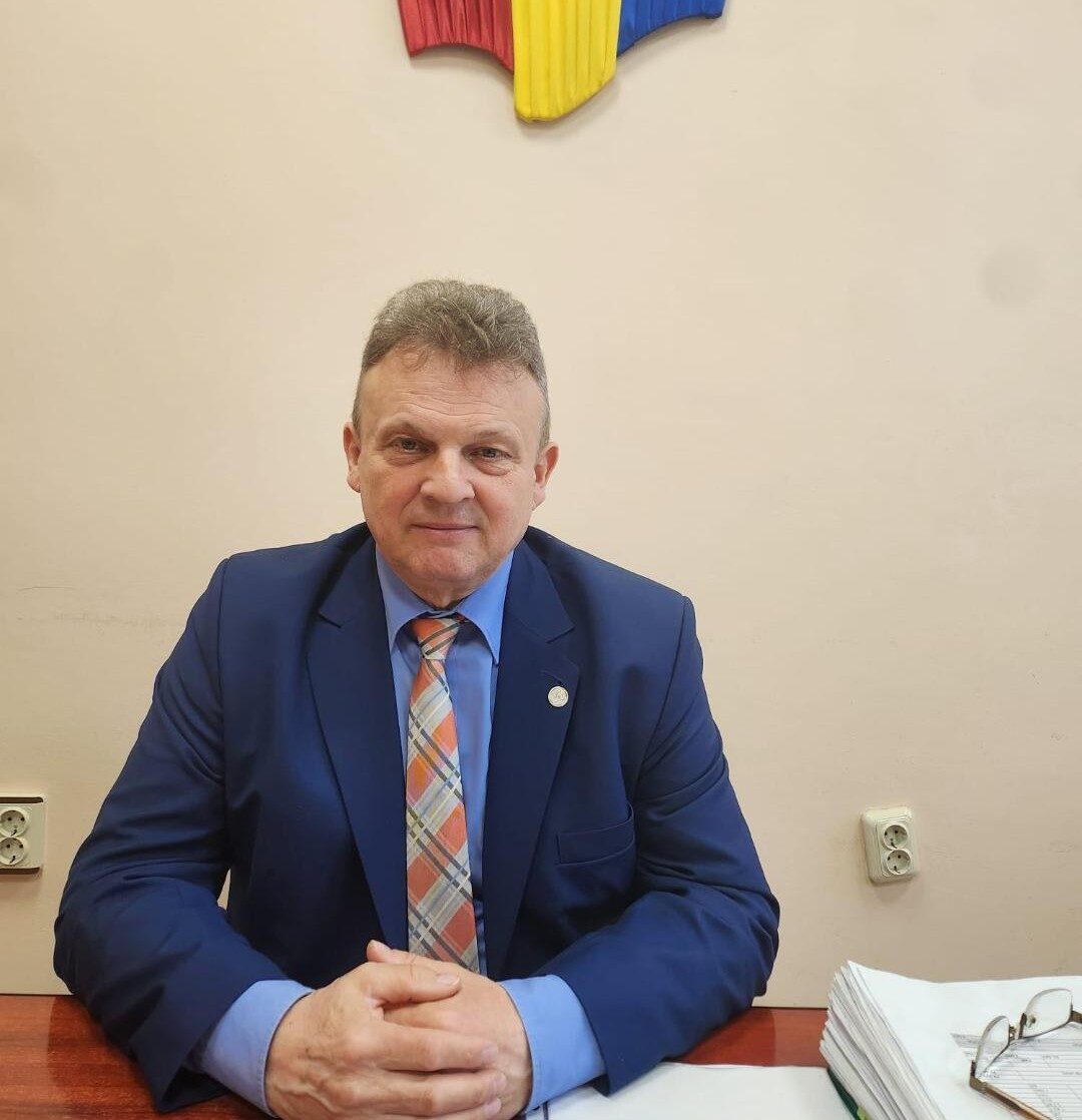 CJP Satu Mare face apel la tinerii beneficiari de pensii de urmaș: Depunerea adeverinței de studii este obligatorie!