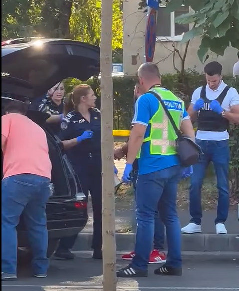 TÂLHĂRIE ȘI VIOLENȚĂ. Scandal cu bani furașți și pumni îm județ! Doi bărbați, prinși de polițiști la Satu Mare după ce ar fi atacat mai mulți tineri