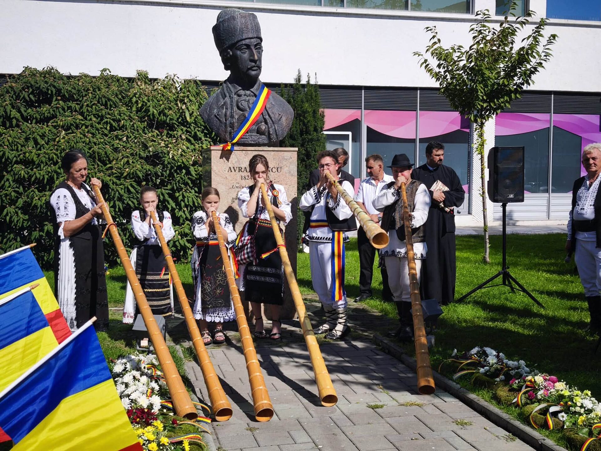 COMEMORARE  Satu Mare l-a omagiat pe Avram Iancu: ceremonie, tulnice și depuneri de coroane