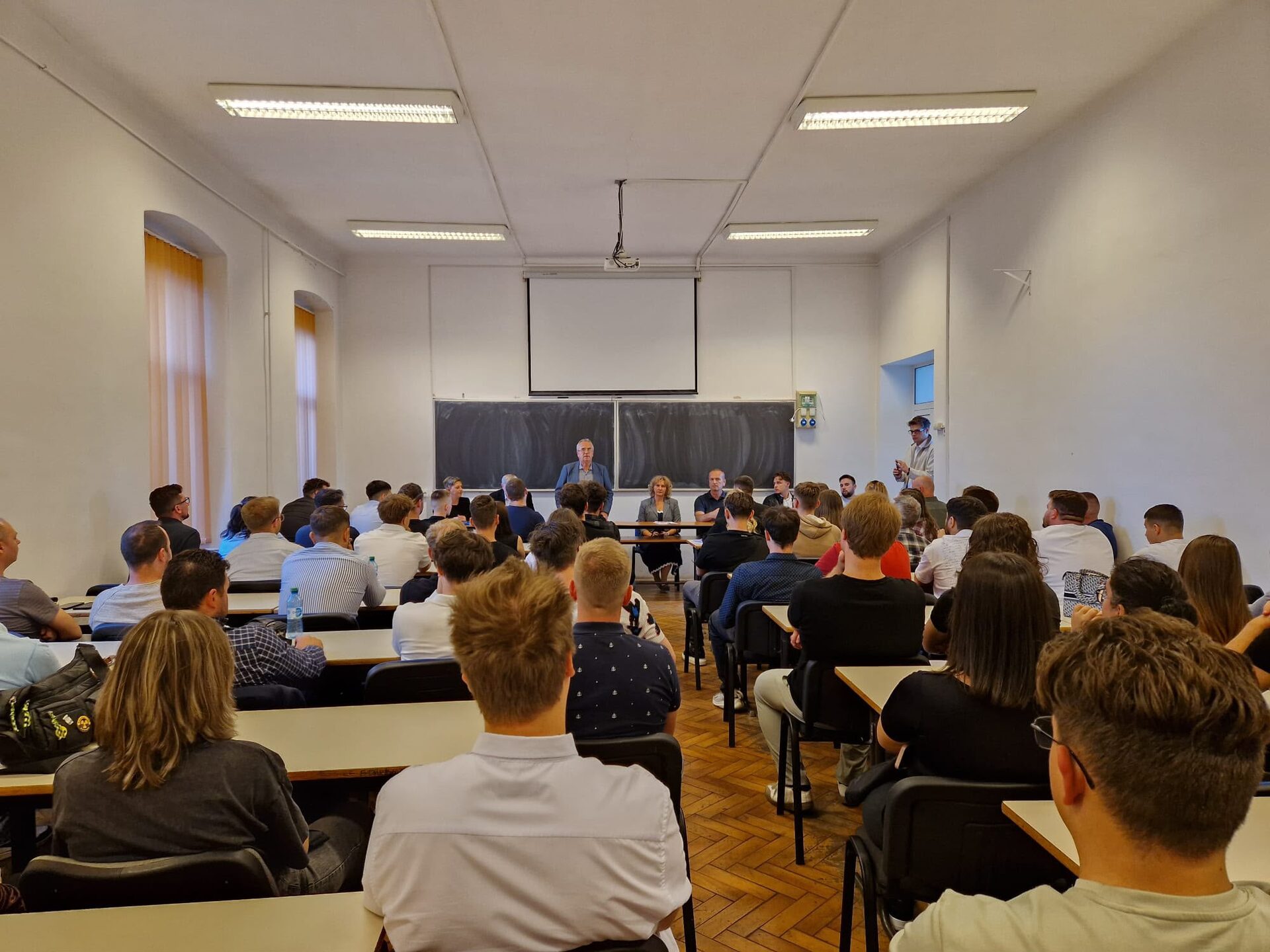 Educație. Universitatea Tehnică din Cluj-Napoca a dat startul noului an universitar la Extensia Universitară Satu Mare