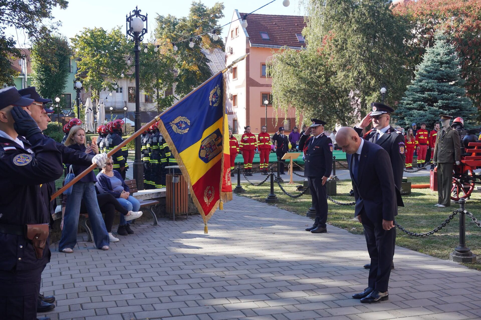 90 DE ANI DE LA ATESTAREA DOCUMENTARĂ A POMPIERILOR MILITARI DIN SATU MARE