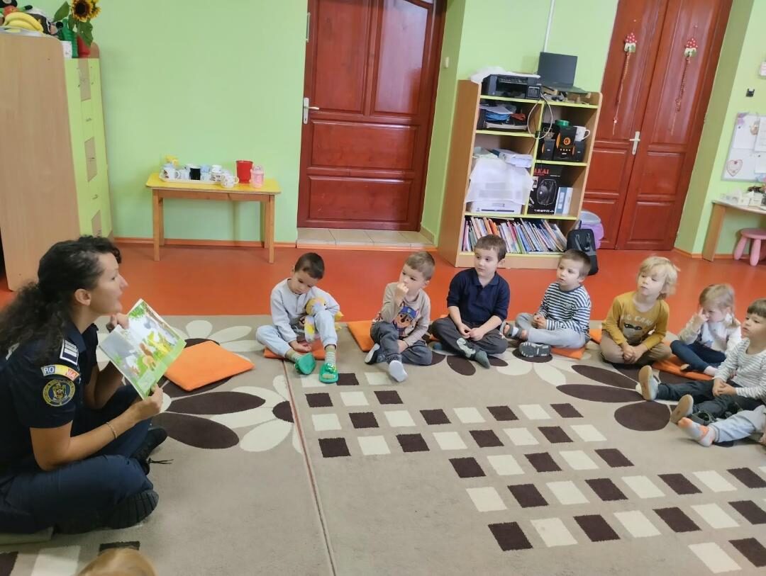 „Siguranța între pagini” – lectura, o alternativă la violență!