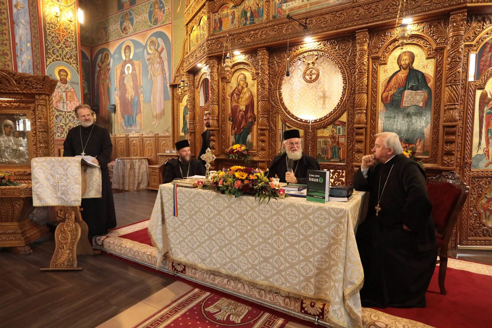 Familia creștină, în centrul conferinței preoțești de toamnă de la Carei. Întâlnirea a fost prezidată de Episcopul Iustin