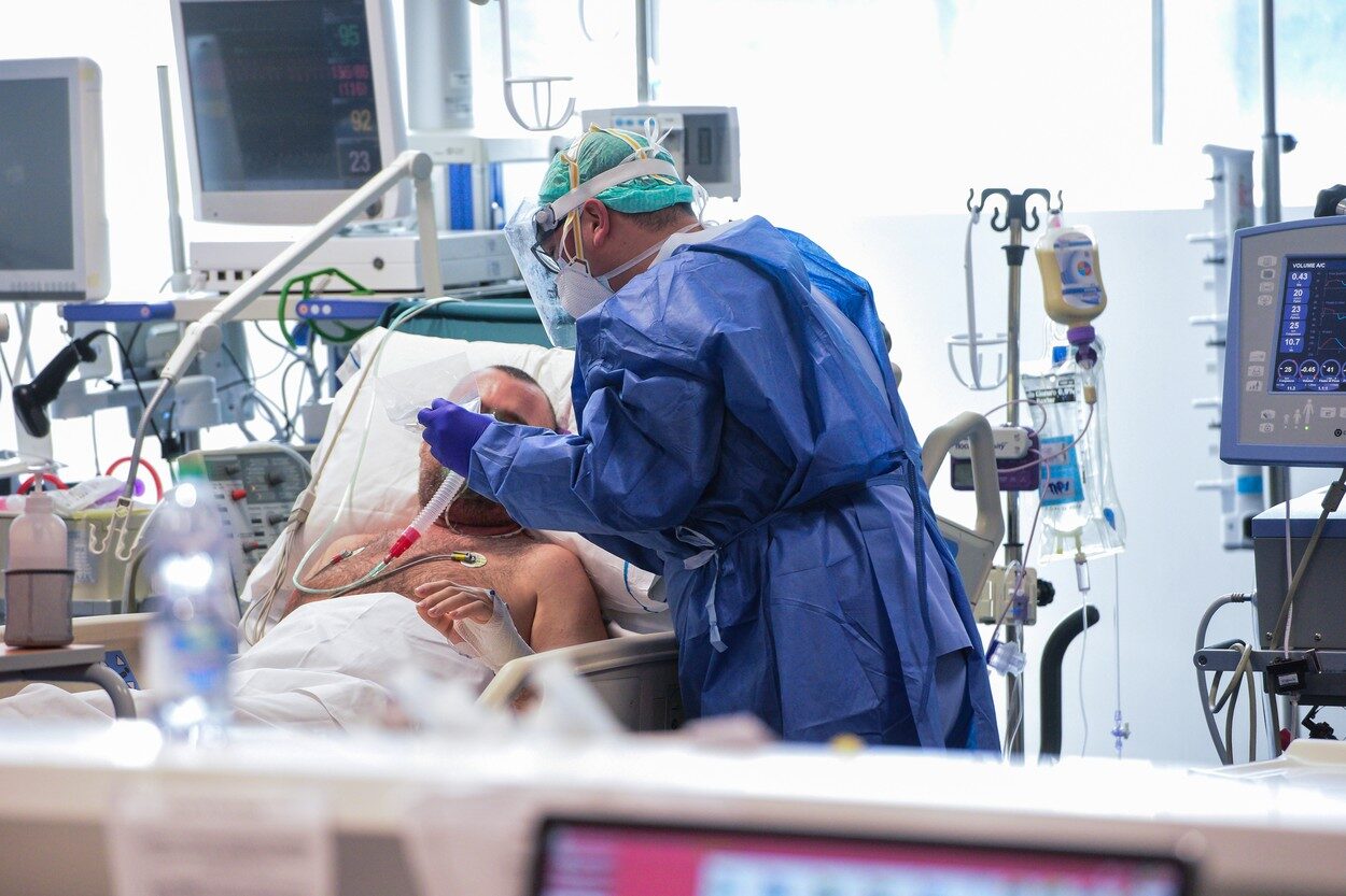 Un singur caz de COVID-19 în Satu Mare, într-o săptămână cu peste 2.000 de infecții respiratorii