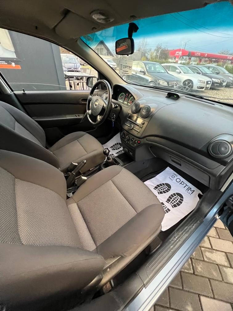 Chevrolet Aveo 1.4 benzină 94 CP