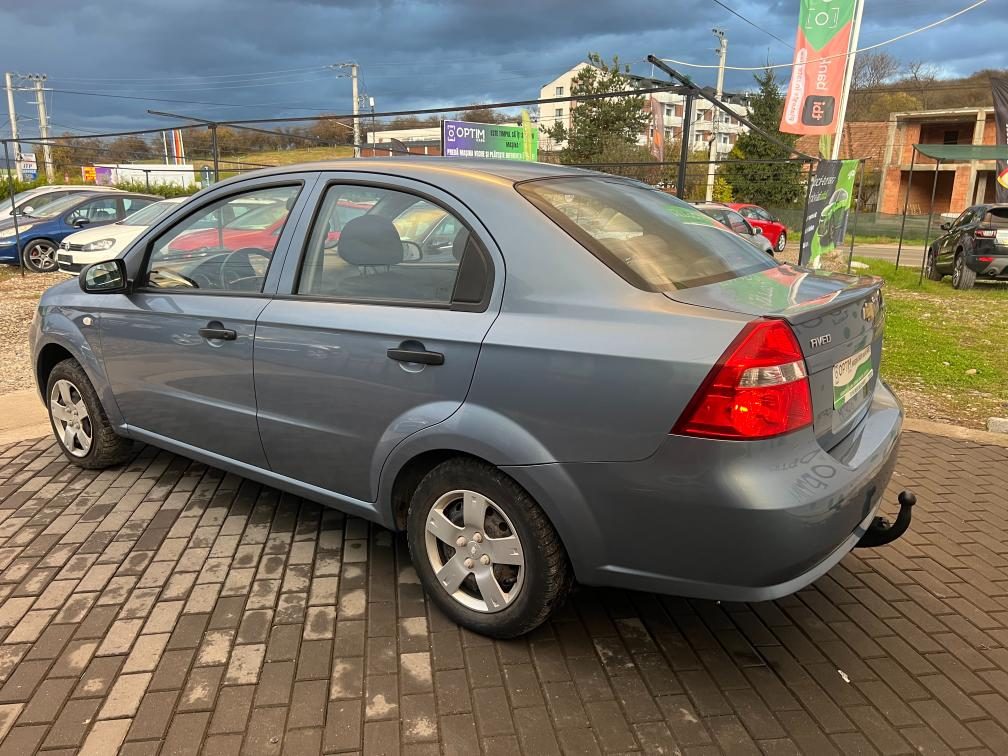 Chevrolet Aveo 1.4 benzină 94 CP