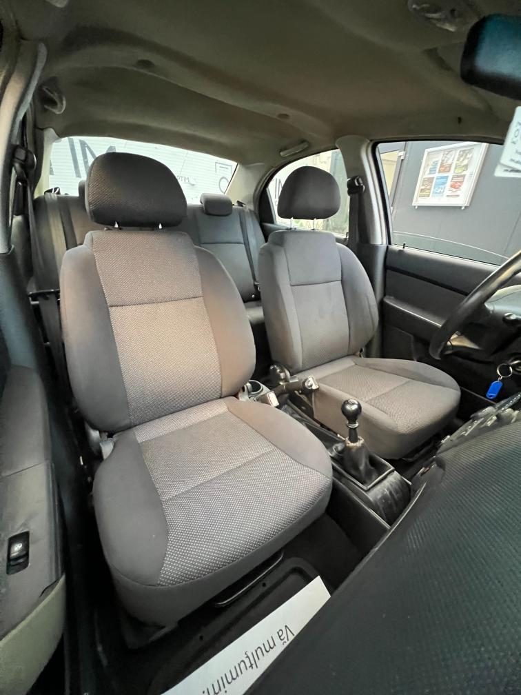 Chevrolet Aveo 1.4 benzină 94 CP