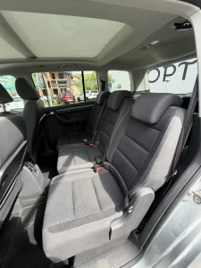 Volkswagen Touran 1.6 diesel 105 CP