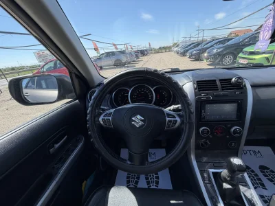 Suzuki Grand Vitara 2.0 diesel 4x4 130 CP