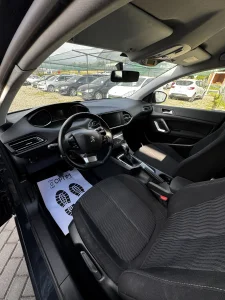 Peugeot 308 1.6 HDI, 92 CP