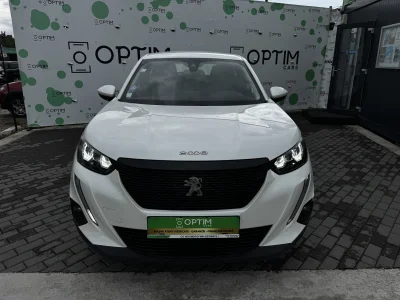 Peugeot 2008 1.2 Benzină, 100 CP