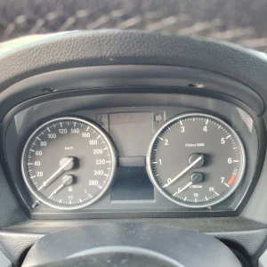 BMW Seria 3 2.0 Benzină, 143 CP