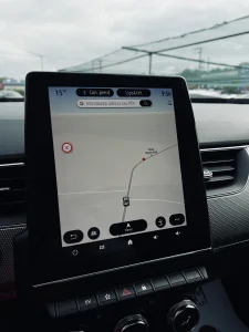 Renault Arkana 1.6 Benzina + Hybrid, 143 CP