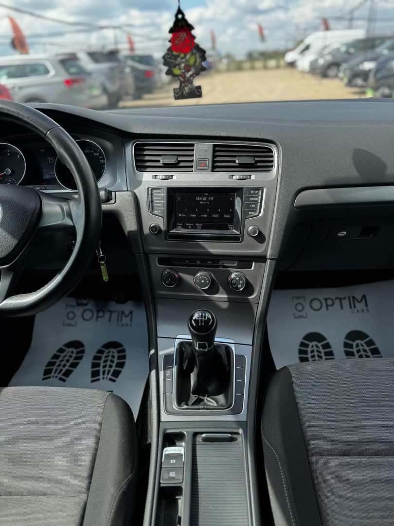 Volkswagen Golf 7 1.2 benzina 85 CP