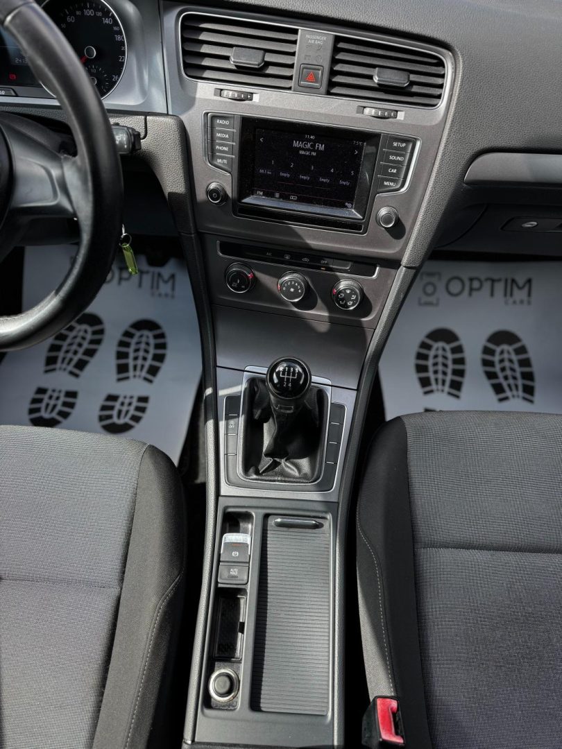 Volkswagen Golf 7 1.2 benzina 85 CP