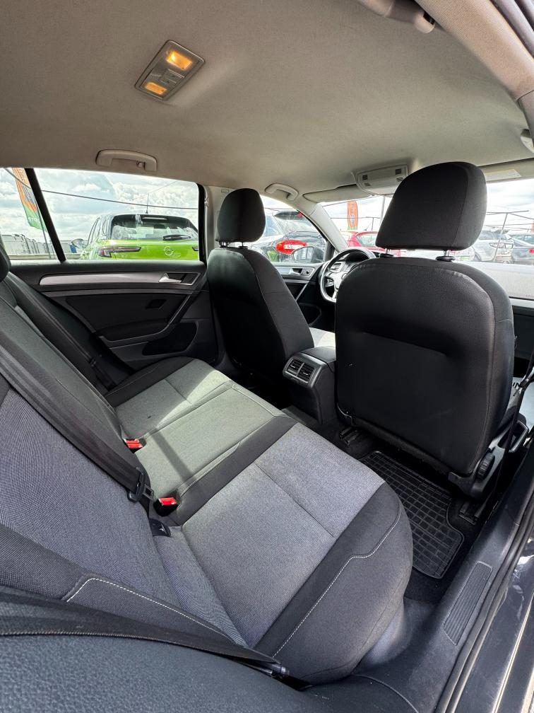 Volkswagen Golf 7 1.2 benzina 85 CP