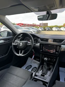 Skoda Superb 1.6 Diesel, 120 CP