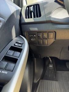 Toyota Prius 1.8 Benzină + sistem Full Hybrid, 136 CP