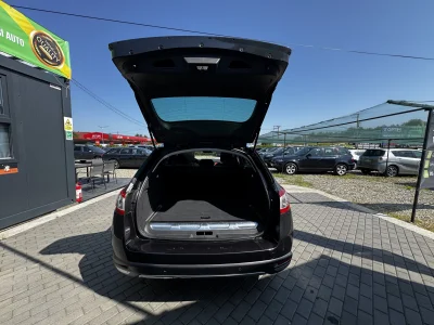 Peugeot 508 Hybrid4 RXH 4x4 2.0 Diesel+Hybrid, 163 CP