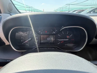 Citroen C3 1.2 BENZINA 110 CP