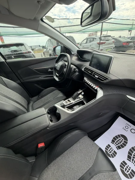 Peugeot 5008 1.2 BENZINA