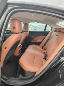 Jaguar XE 2.0 DIESEL