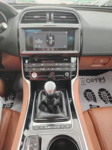 Jaguar XE 2.0 DIESEL