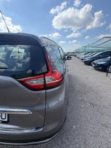 Renault Scenic 1.5 DIESEL