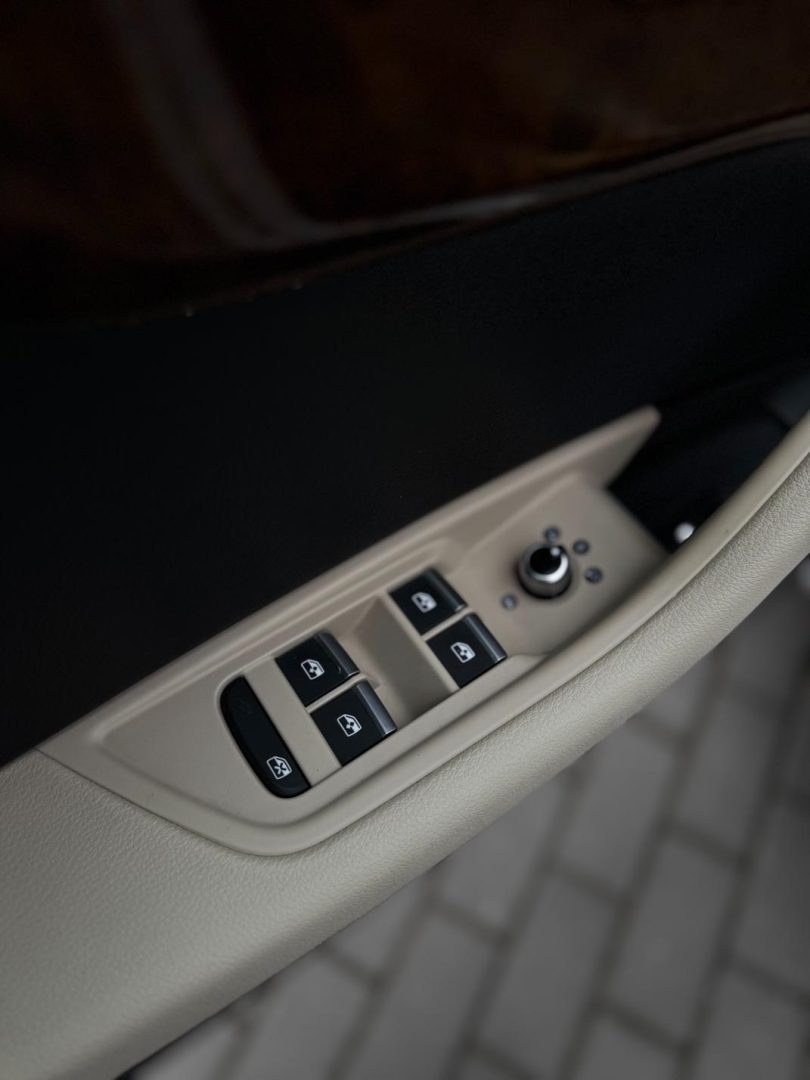 Audi A4 2.0 benzină 250 CP automat