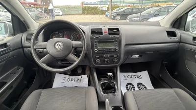 Volkswagen Golf 5 1.4 BENZINA