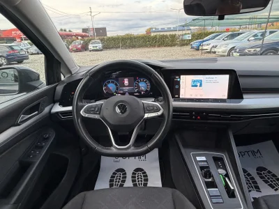 Volkswagen GOLF 8 Variant 2.0 TDI Life