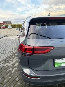 Volkswagen GOLF 8 Variant 2.0 TDI Life