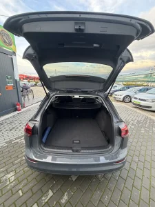 Volkswagen GOLF 8 Variant 2.0 TDI Life