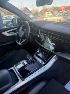 Audi Q8 S-LINE 3.0 DIESEL HYBRID