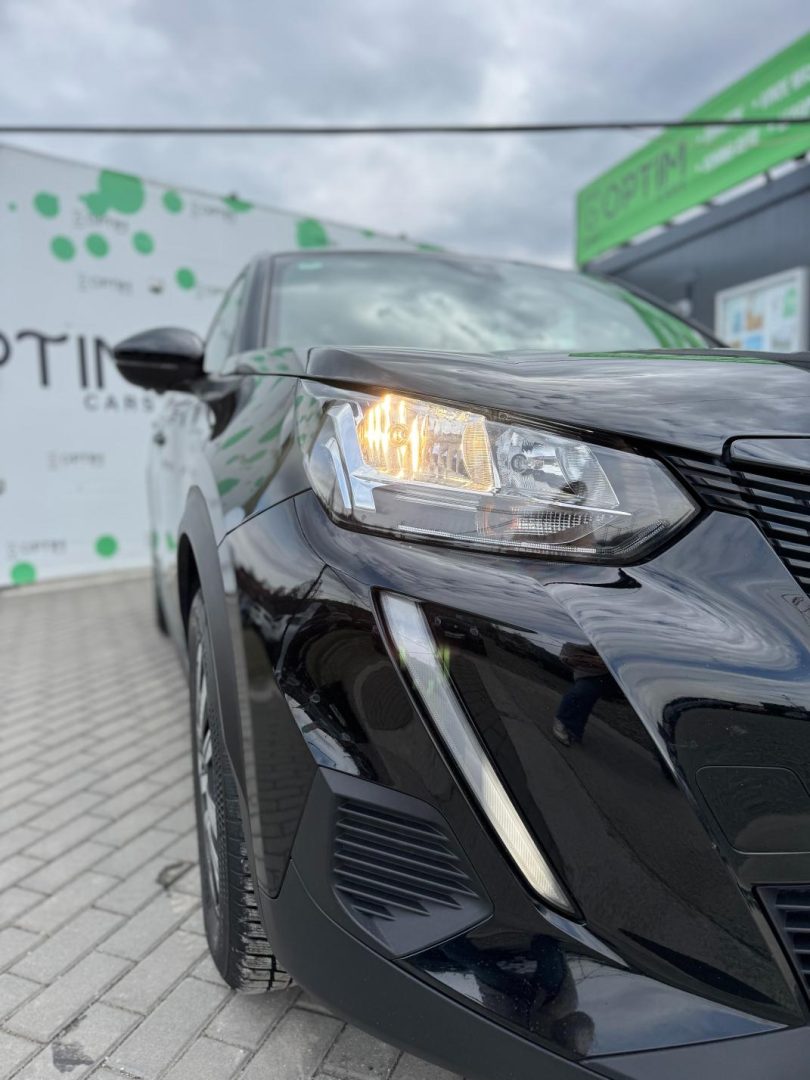 Peugeot 2008 Active Pack 1.2 benzină 100 CP