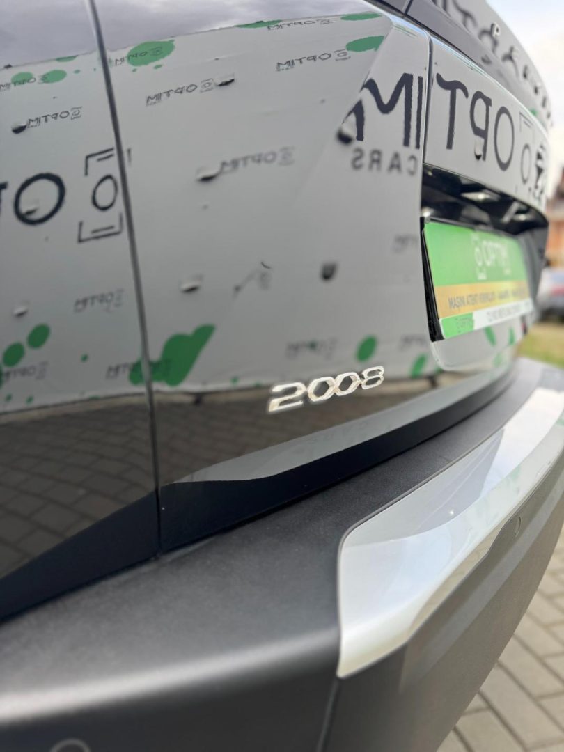 Peugeot 2008 Active Pack 1.2 benzină 100 CP