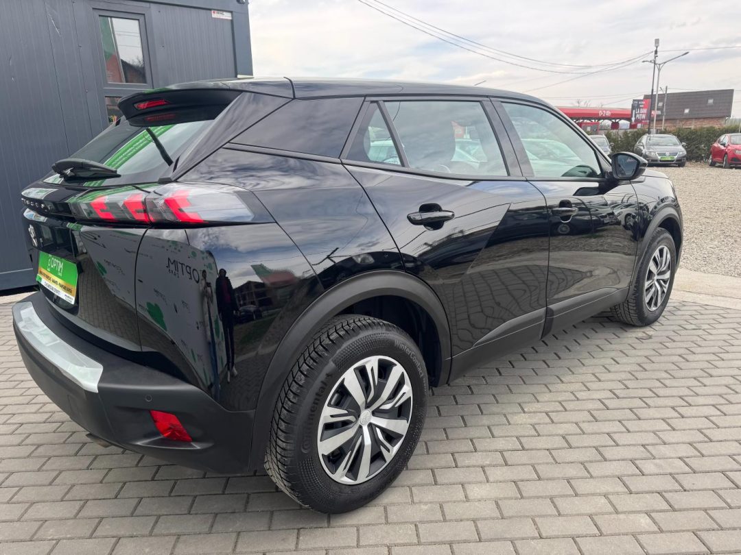 Peugeot 2008 Active Pack 1.2 Benzină 100 CP