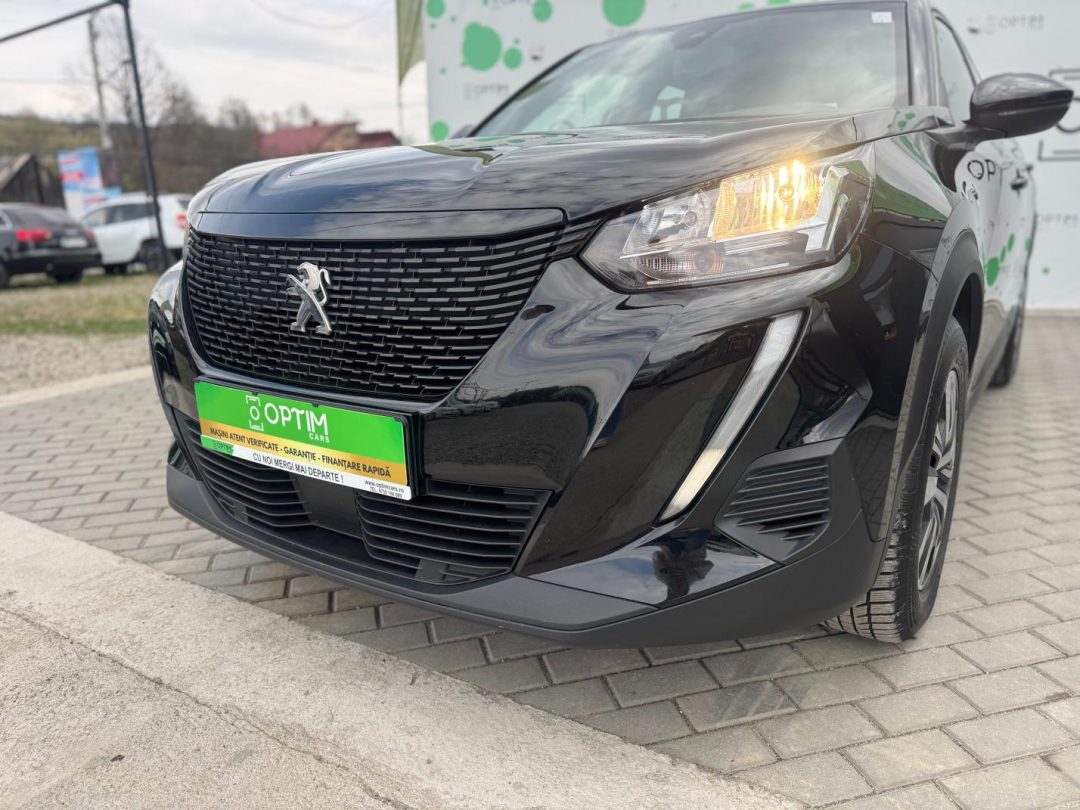 Peugeot 2008 Active Pack 1.2 benzină 100 CP