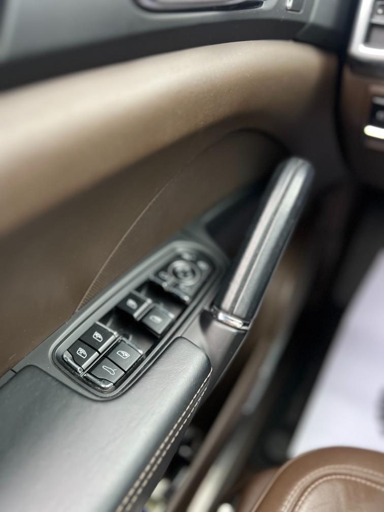 Porsche Cayenne 3.0 diesel 262 CP automat