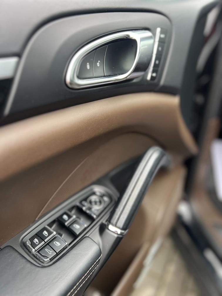 Porsche Cayenne 3.0 diesel 262 CP automat