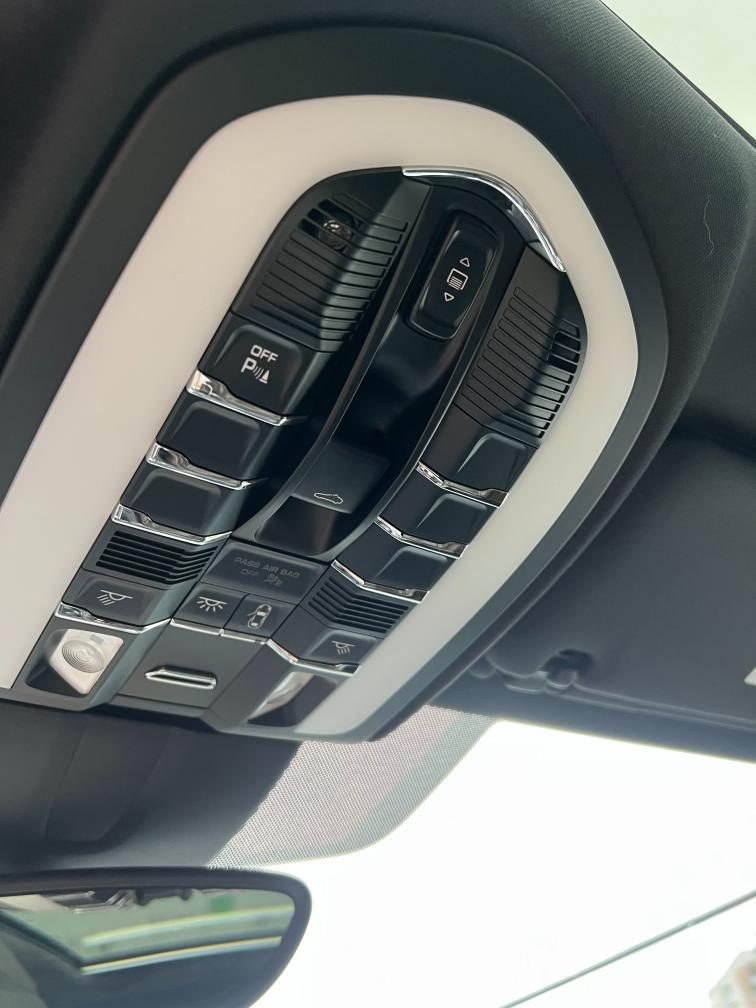 Porsche Cayenne 3.0 diesel 262 CP automat