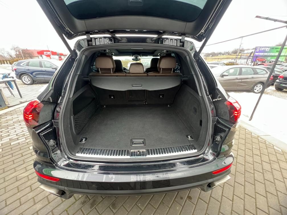 Porsche Cayenne 3.0 diesel 262 CP automat