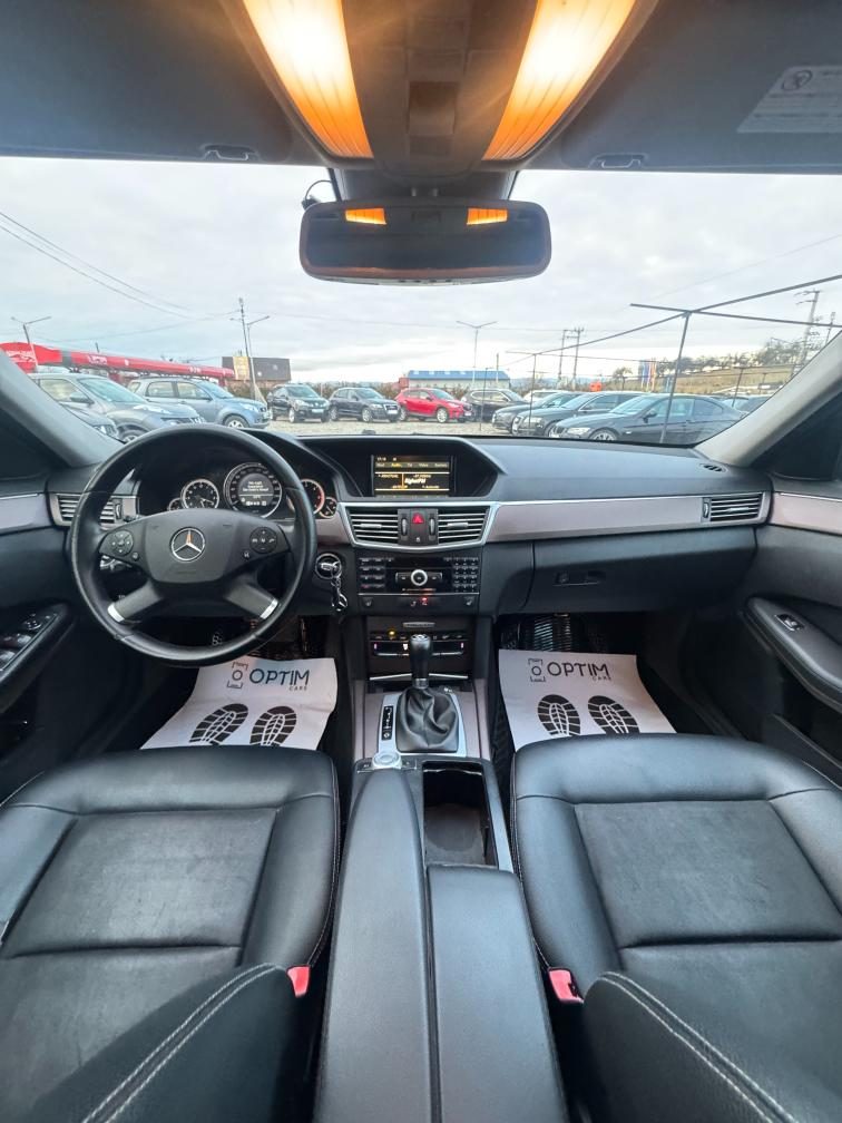 Mercedes-Benz Clasa E Elegance 2.2 diesel 135 CP CDI