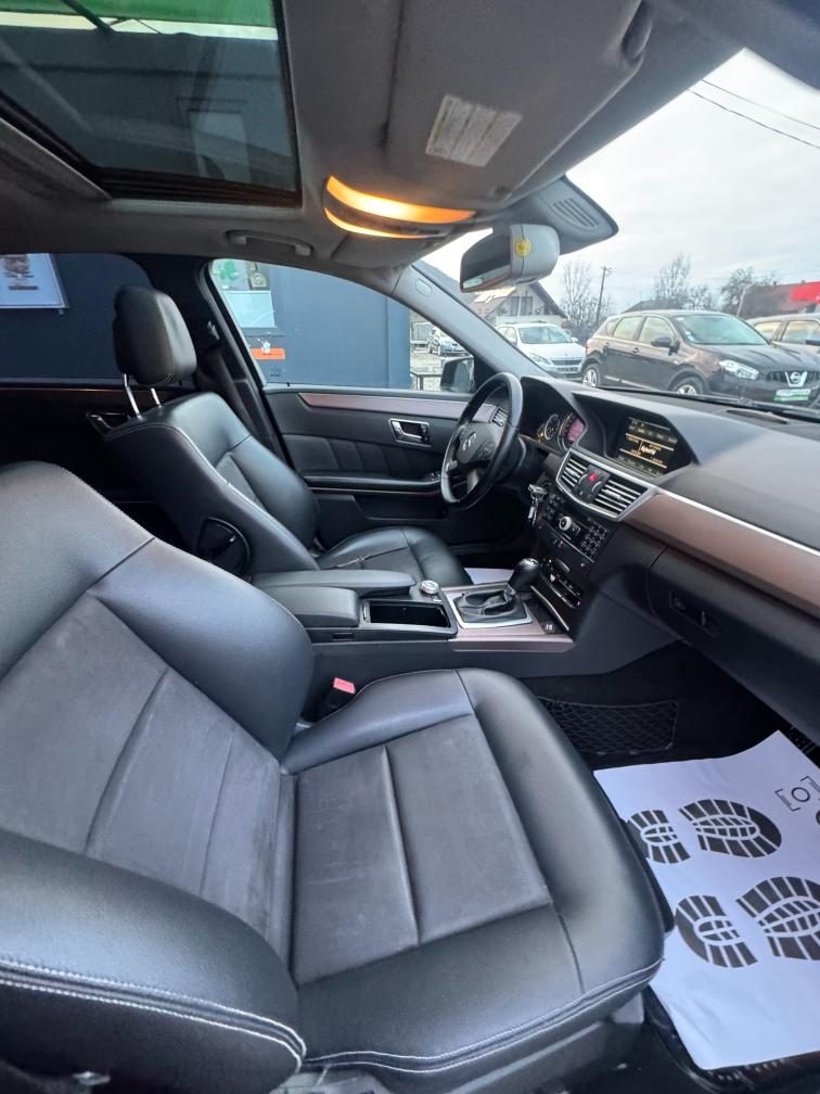 Mercedes-Benz Clasa E Elegance 2.2 diesel 135 CP CDI