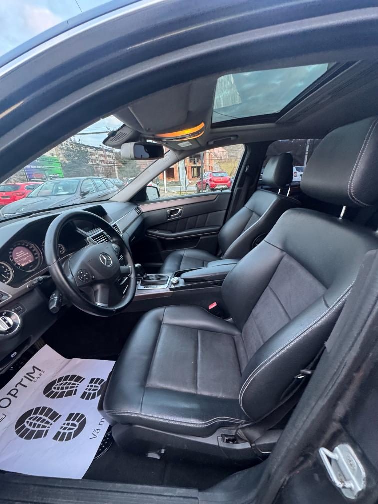 Mercedes-Benz Clasa E Elegance 2.2 diesel 135 CP CDI