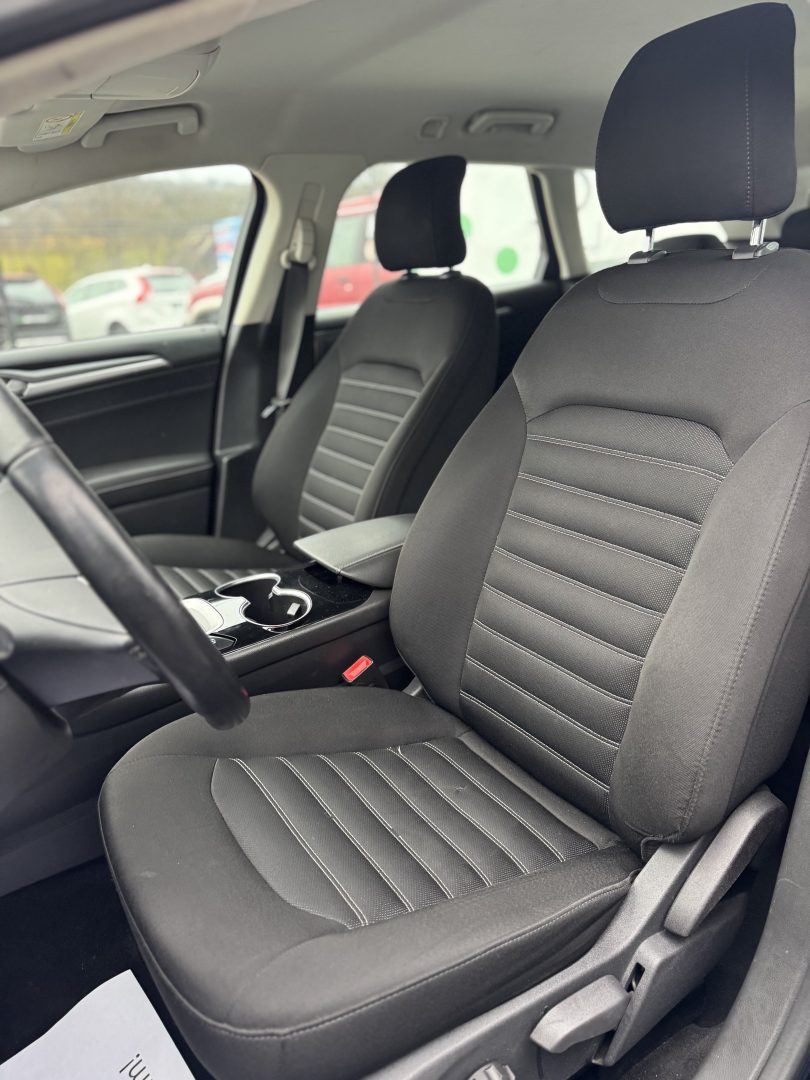 Ford Mondeo 1.5 diesel 120 CP