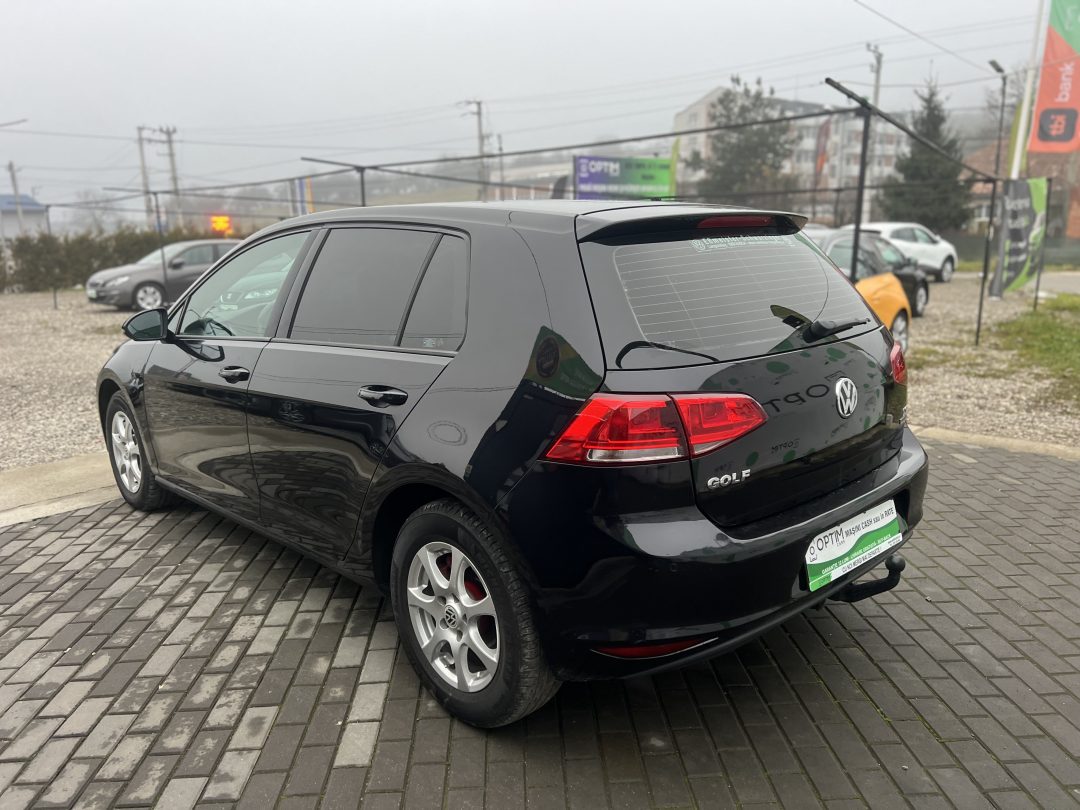 Volkswagen Golf 7 1.2 benzină 85 CP