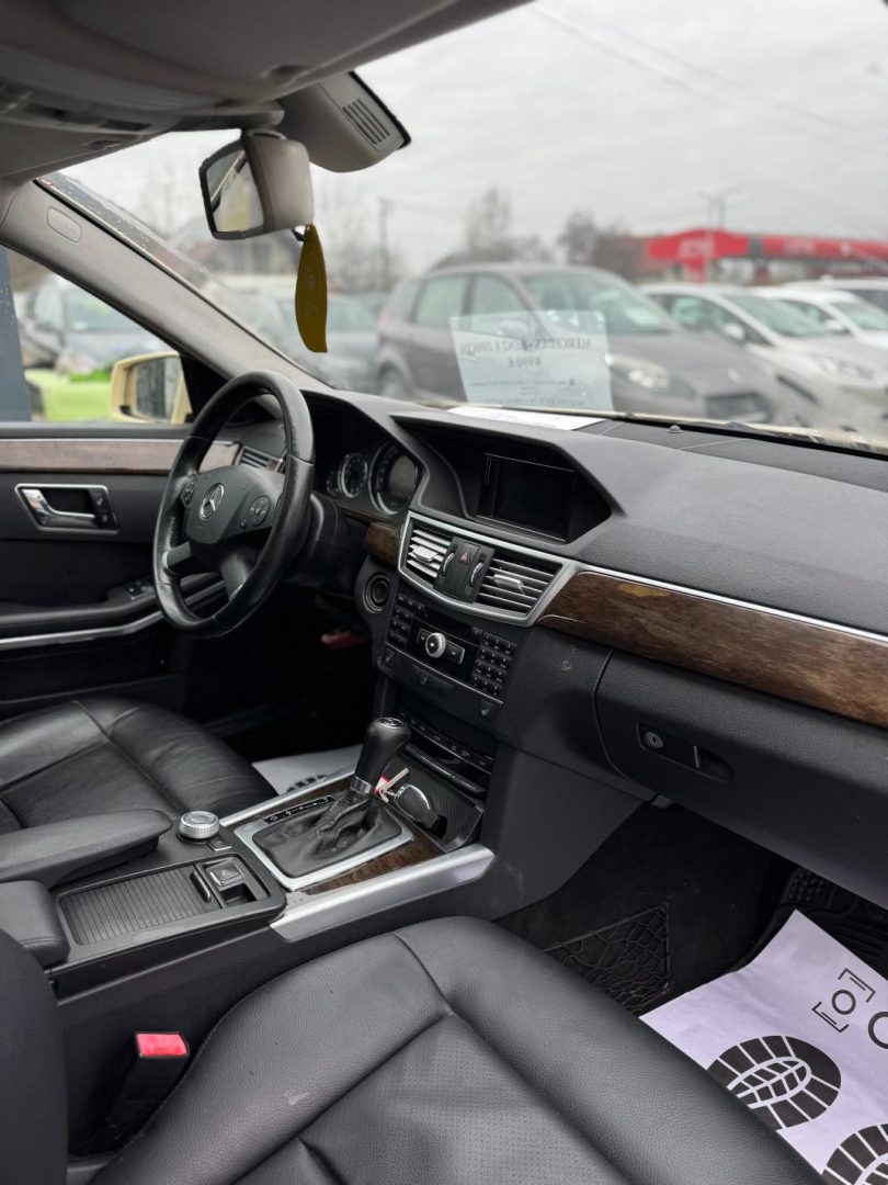 Mercedes-Benz Clasa E 2.2 diesel automat
