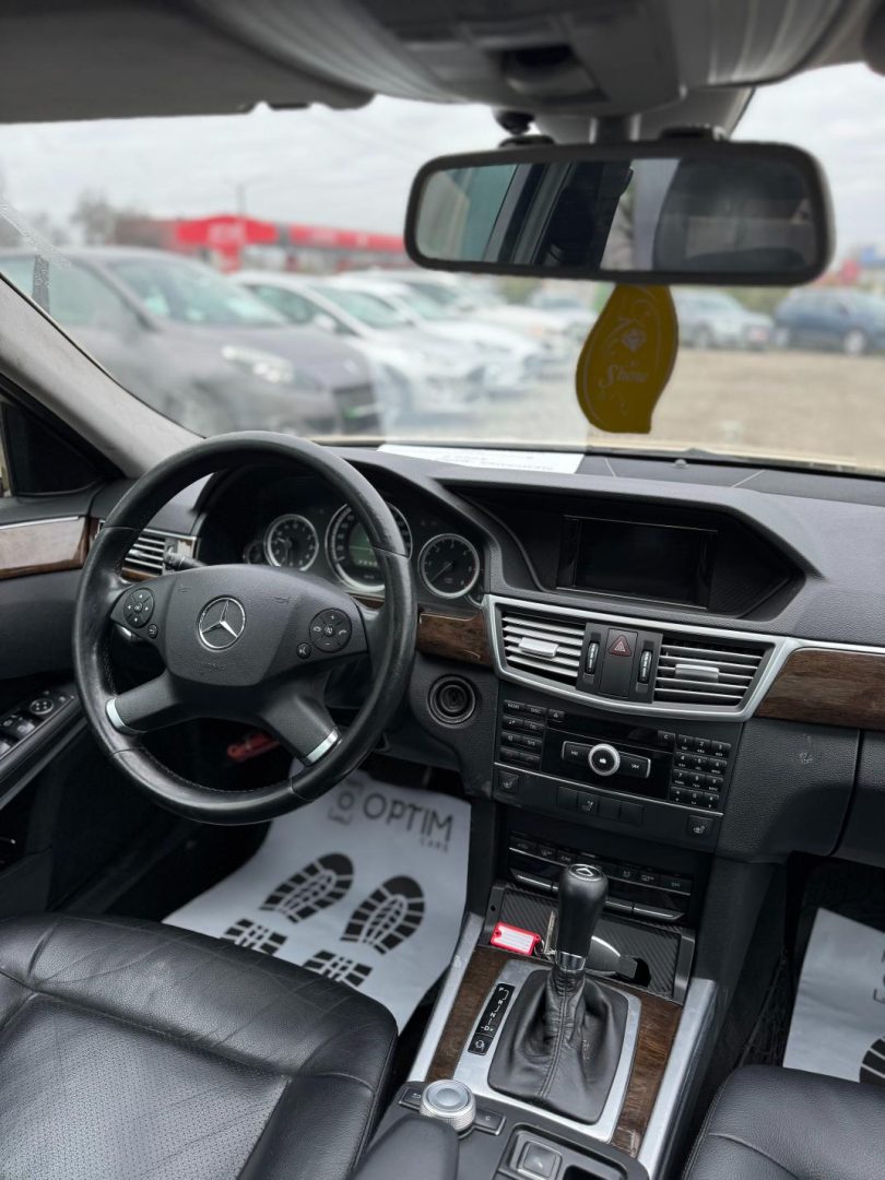 Mercedes-Benz Clasa E 2.2 diesel automat